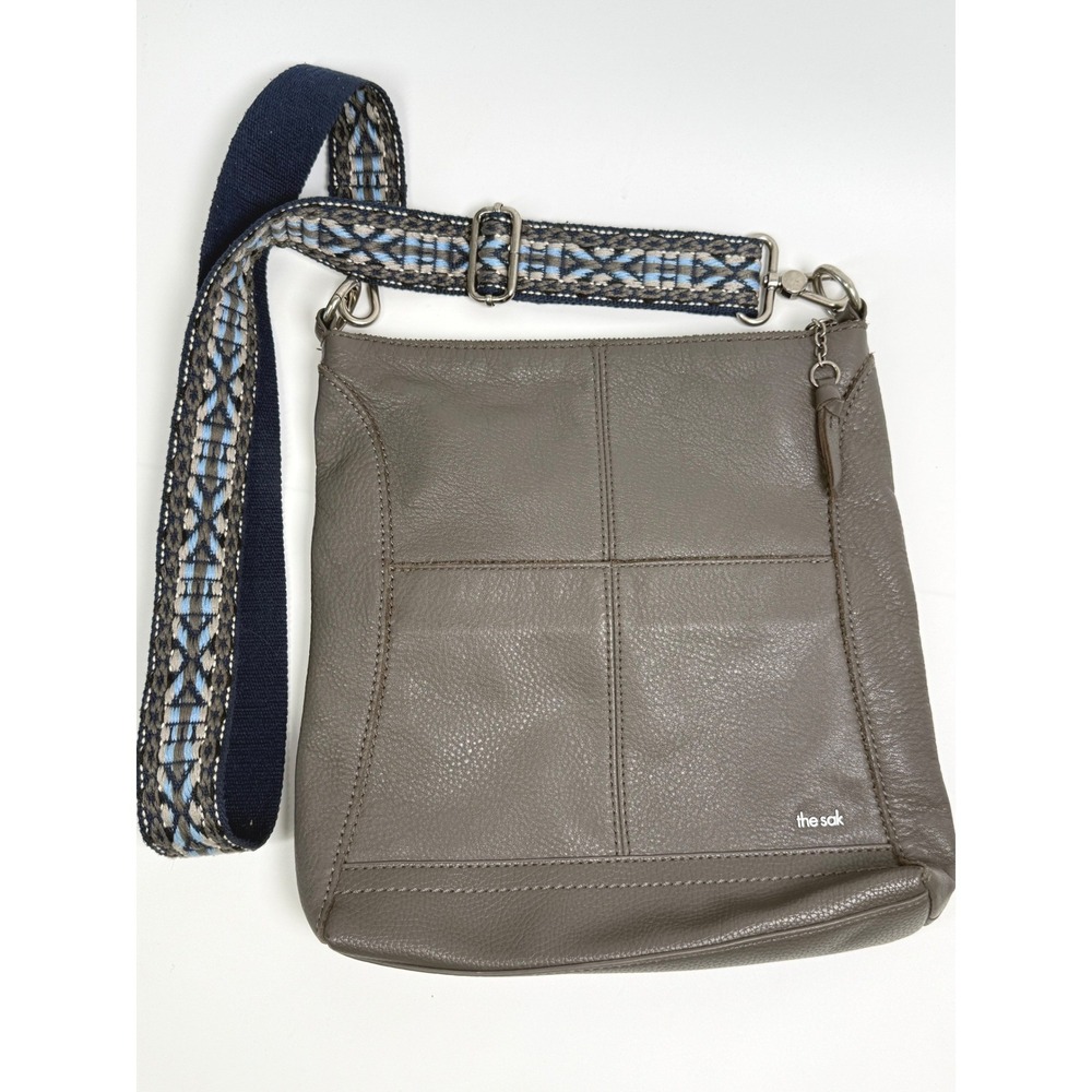 The Sak Gray Pebbled Leather Crossbody Bag Woven Blue Guitar Strap Boho Purse